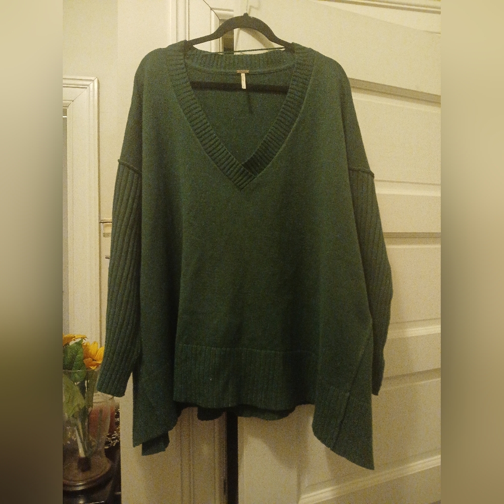 Free People Black Forest Orion A-Line Tunic Sweater Size L
